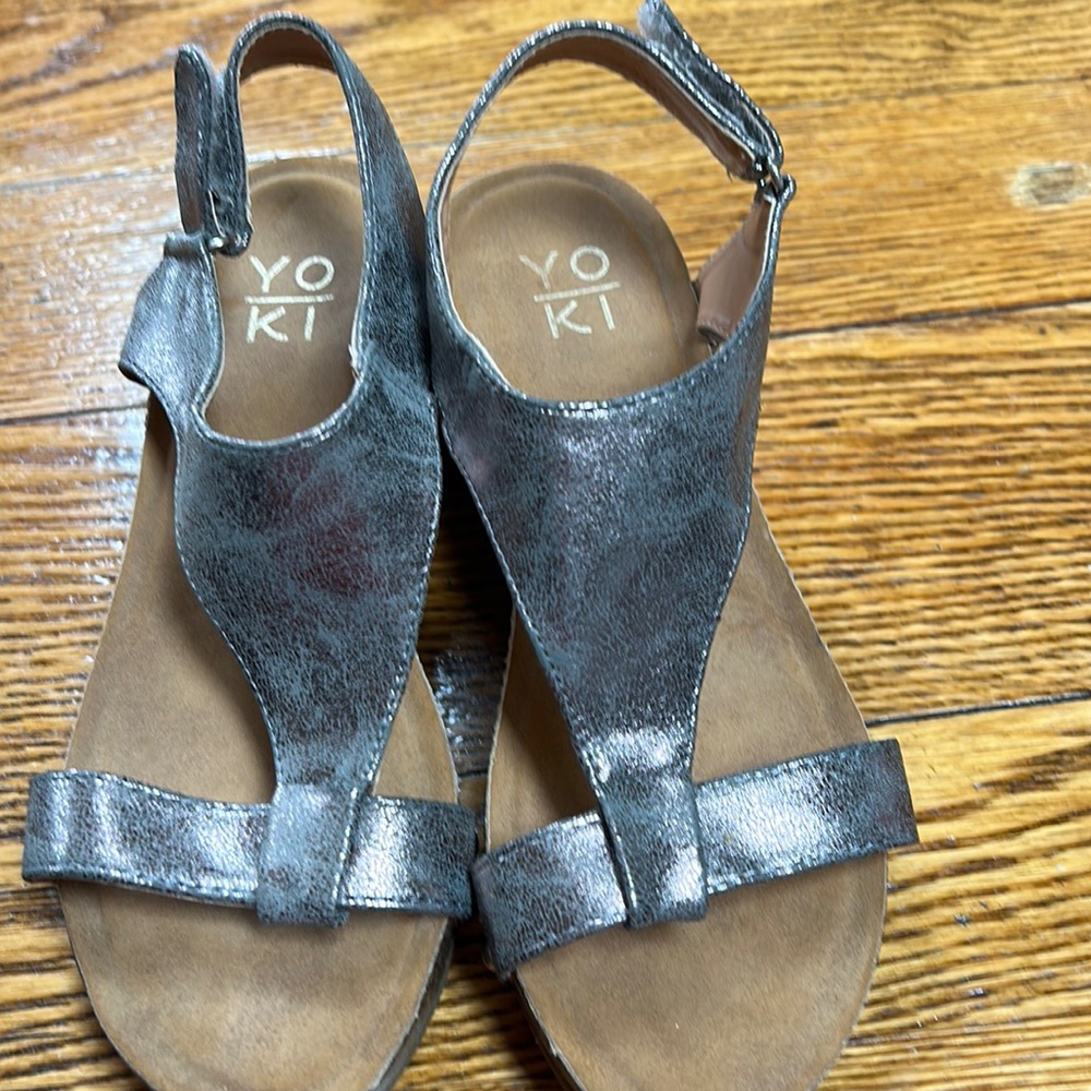 YoKi silver cork wedges.  Size 7.  Good used condition.
